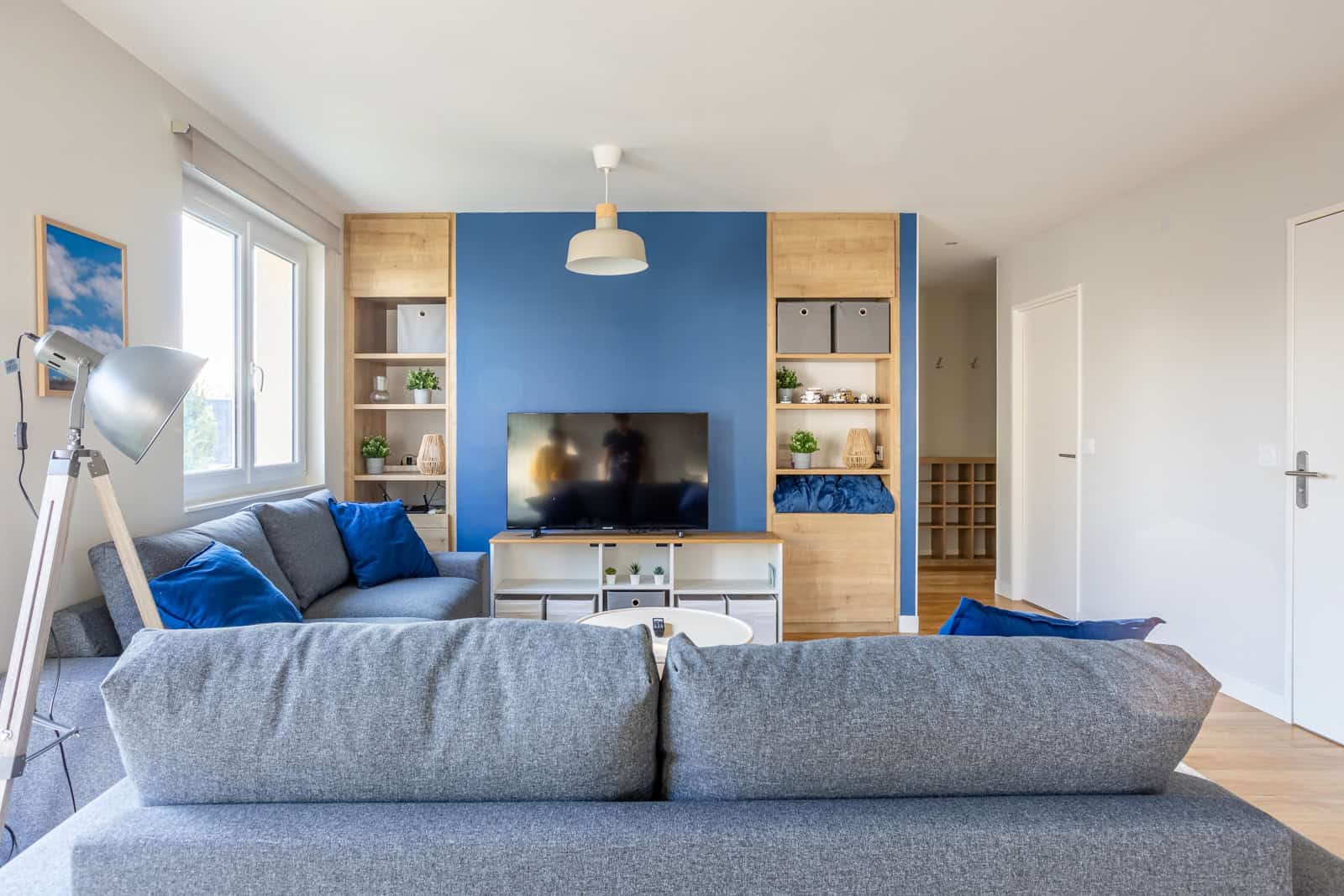 Salon d'une location Airbnb à Ouistreham - photographe immobilier Calvados