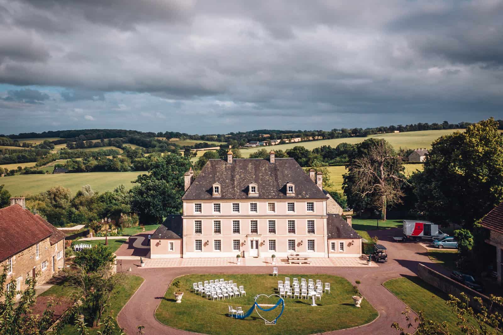 Mariage dans un domaine de réception en Normandie - photographe PicsImmo